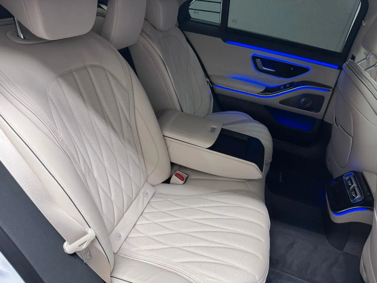 S 63 E Performance L  PANORAMA MANUFAKTUR