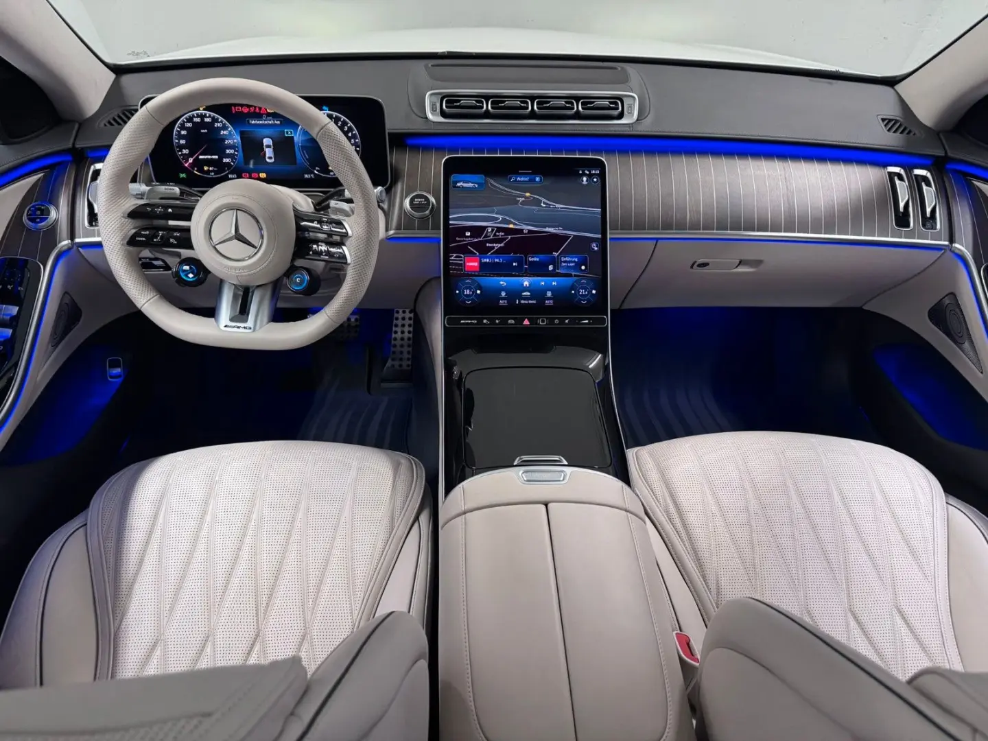 S 63 E Performance L  PANORAMA MANUFAKTUR