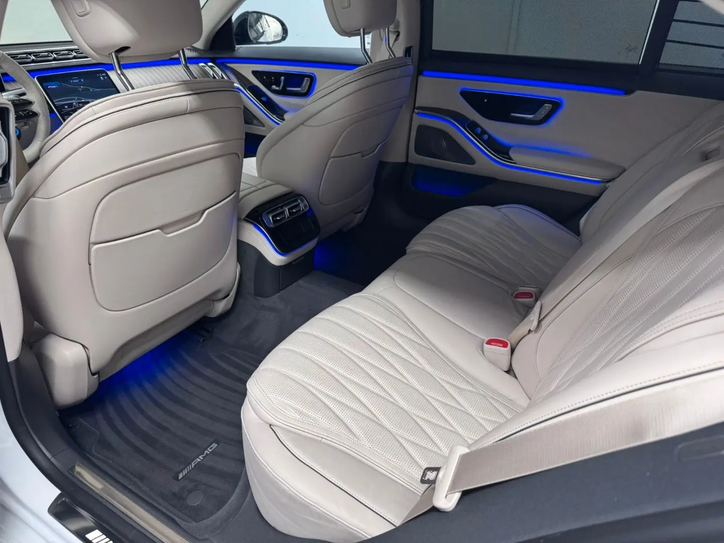 S 63 E Performance L  PANORAMA MANUFAKTUR