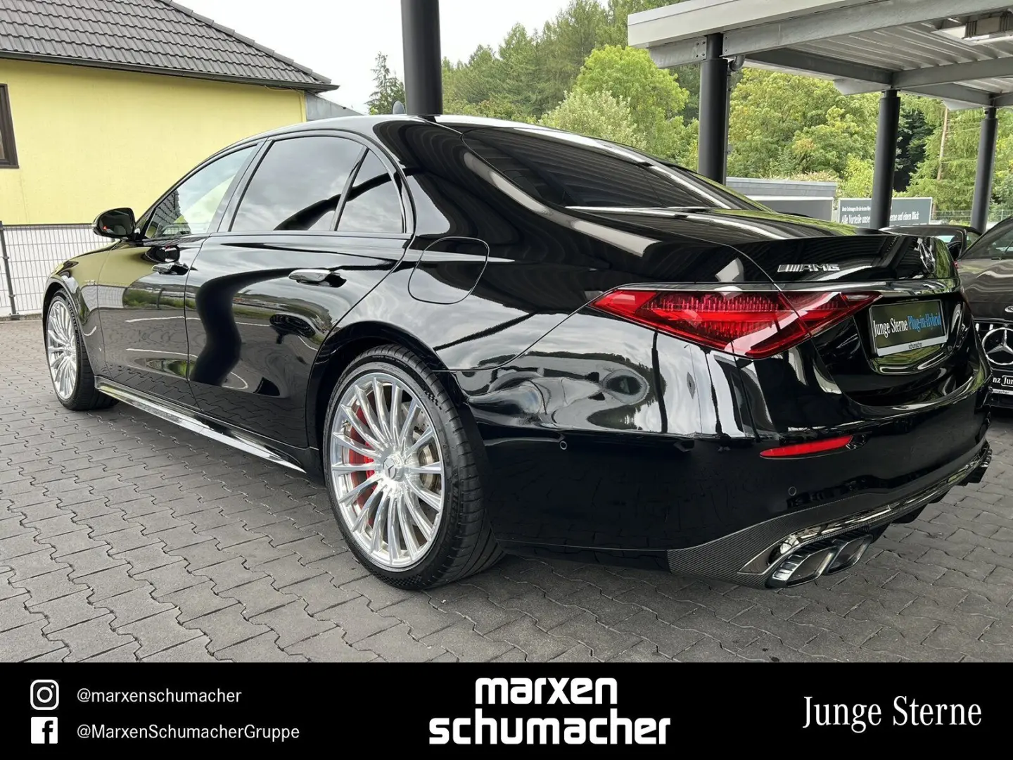 AMG S 63 E Perf First-Class Carbon Burm4D Pano