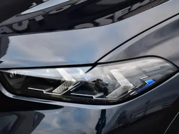 X6 30 d xD M Sport Individual Head Up Iconic H&K