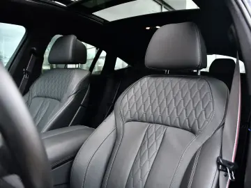 X6 30 d xD M Sport Individual Head Up Iconic H&K