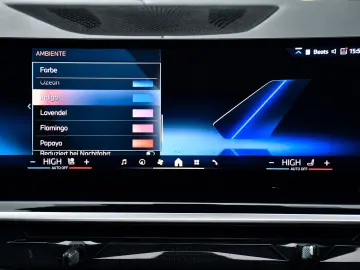 X6 30 d xD M Sport Individual Head Up Iconic H&K