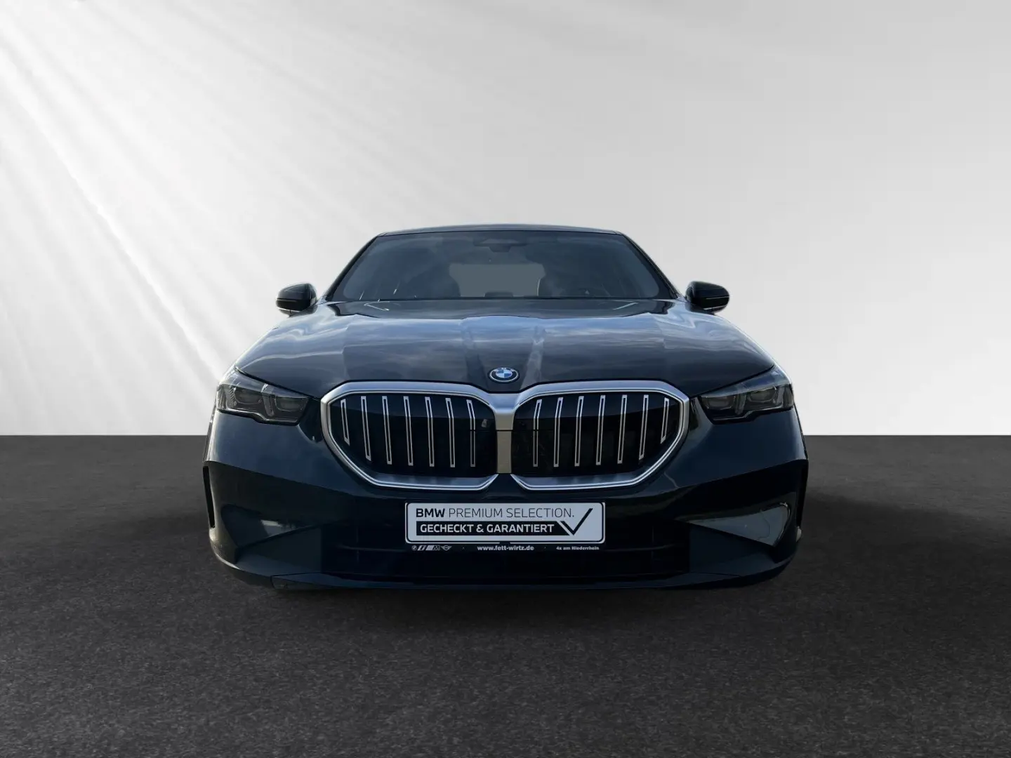 550e xDrive Panoramadach Bowers&Wilkins