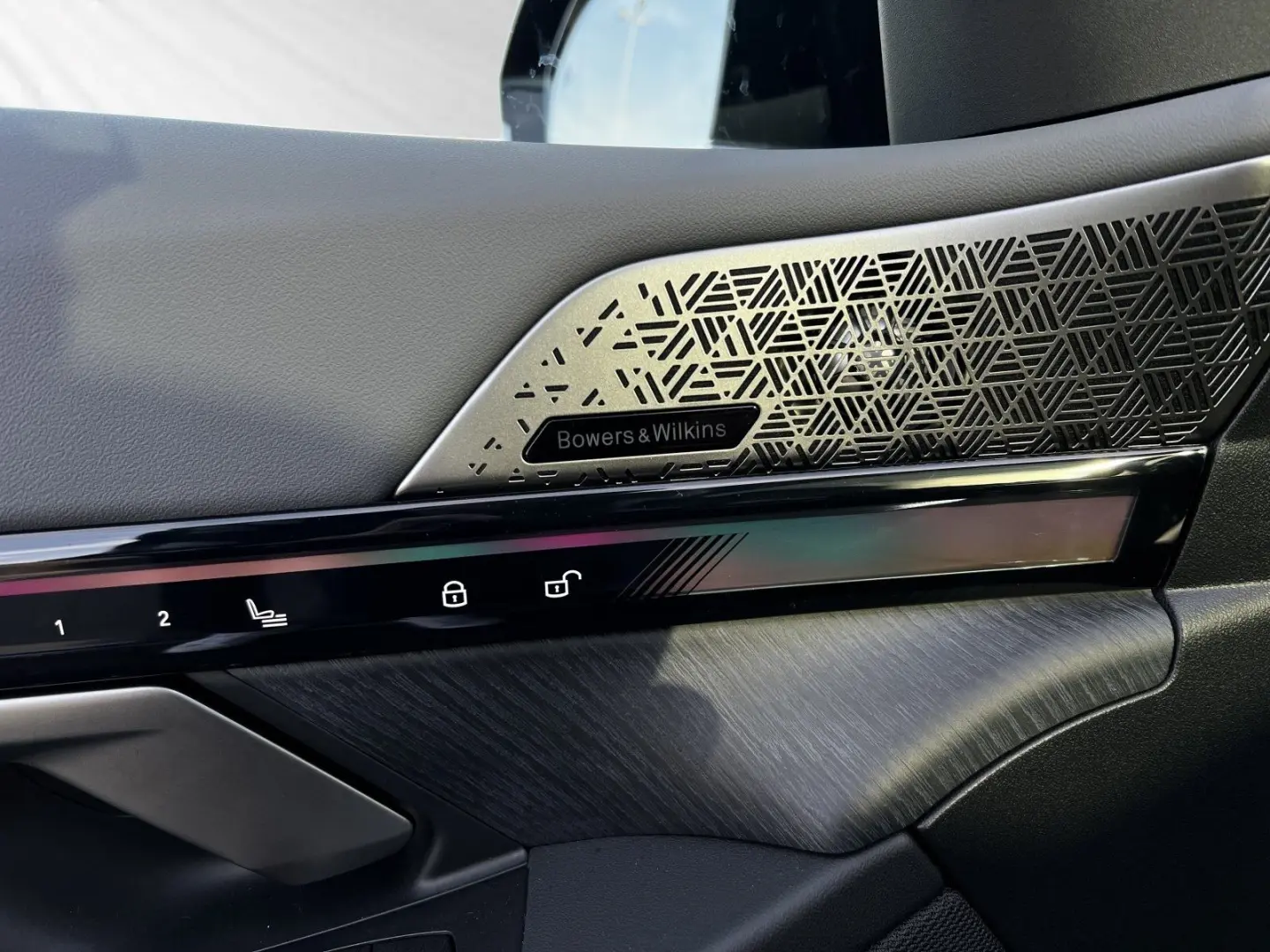 550e xDrive Panoramadach Bowers&Wilkins