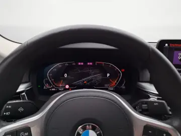 530d xDrive Aut. Business Innovationsp. Aut. Kom