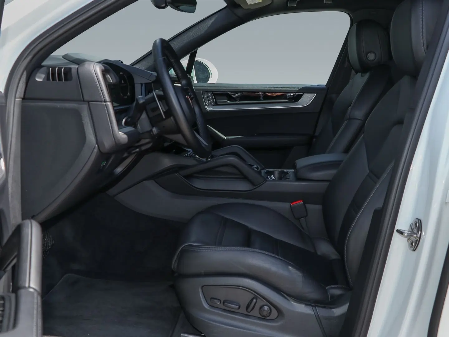 Cayenne E-Hybrid BOSE InnoDrive BOSE Surround-Vi