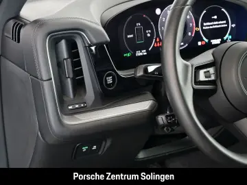 Cayenne E-Hybrid PANO BOSE 22'' Head-Up