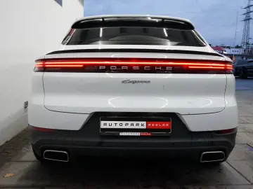 Cayenne Coupe E-Hybrid P-Display Head-Up AHK ACC