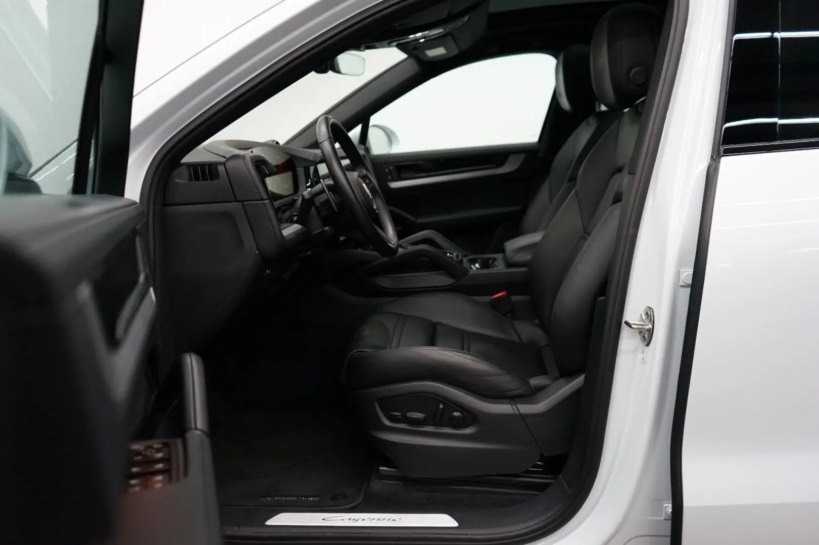 Cayenne Coupe E-Hybrid P-Display Head-Up AHK ACC