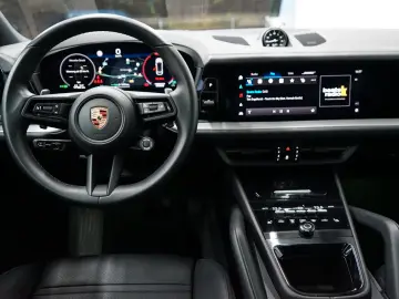 Cayenne Coupe E-Hybrid P-Display Head-Up AHK ACC