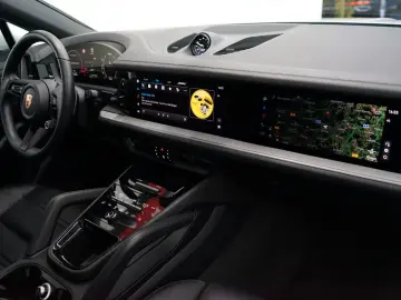 Cayenne Coupe E-Hybrid P-Display Head-Up AHK ACC