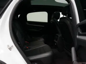 Cayenne Coupe E-Hybrid P-Display Head-Up AHK ACC