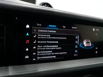 Cayenne Coupe E-Hybrid P-Display Head-Up AHK ACC