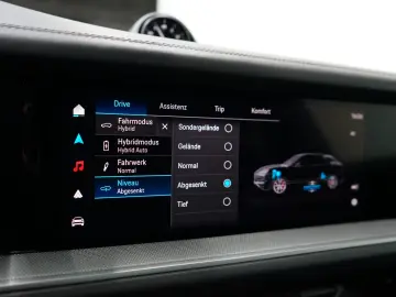 Cayenne Coupe E-Hybrid P-Display Head-Up AHK ACC