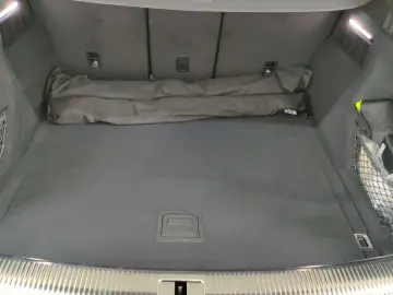 Q5 Sportback S line 45 TFSI AHK Luft Matrix HuD