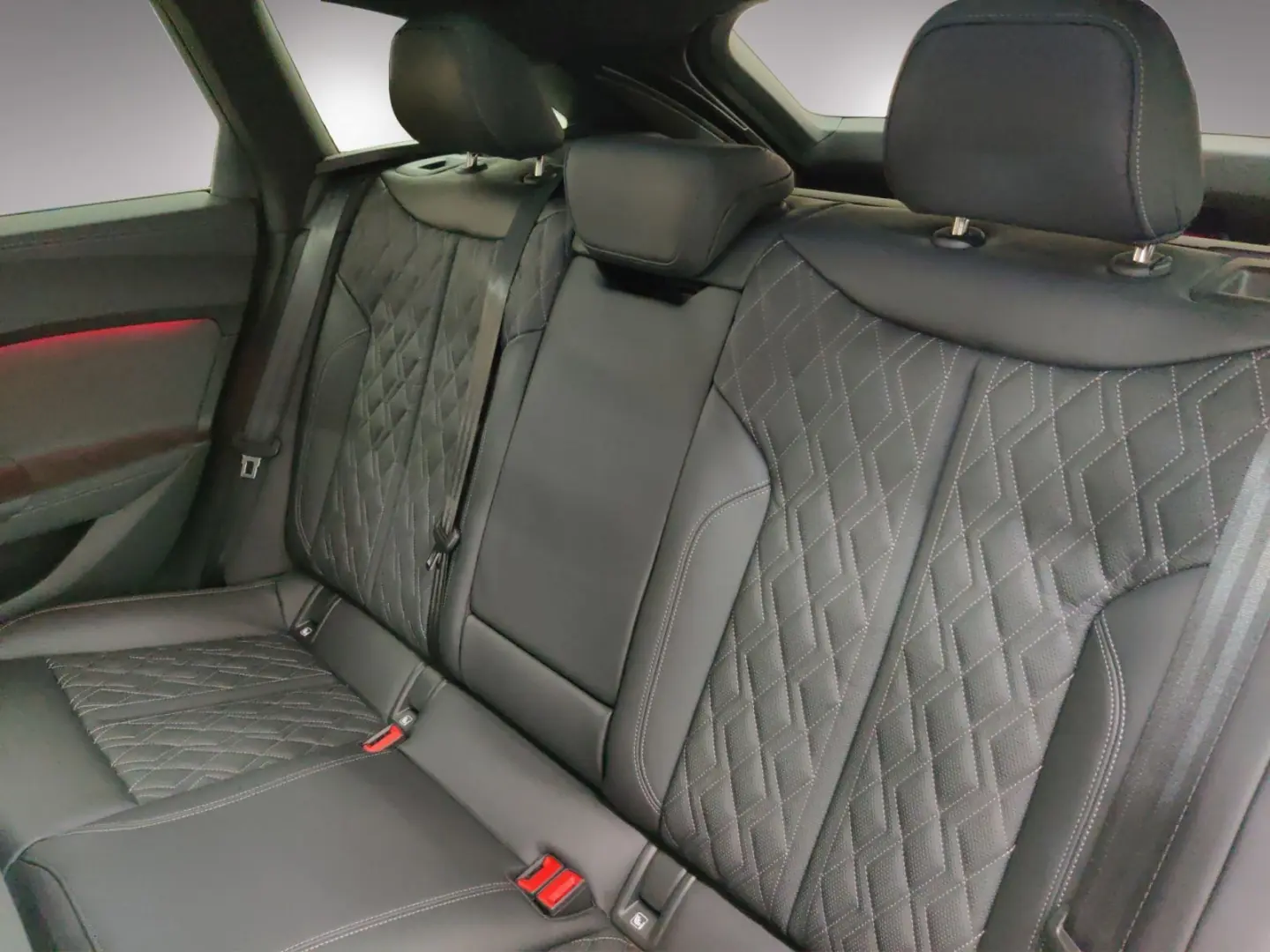 S5 Avant edition one TFSI Matrix Tech Pro Pano