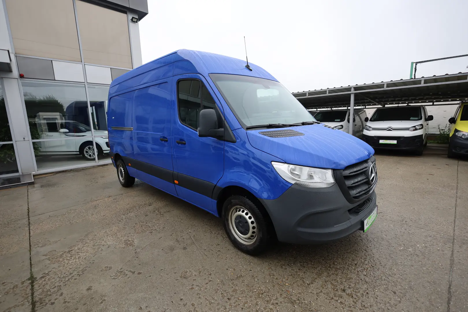 Mercedes-Benz Sprinter L2H2 2.2D 115CP