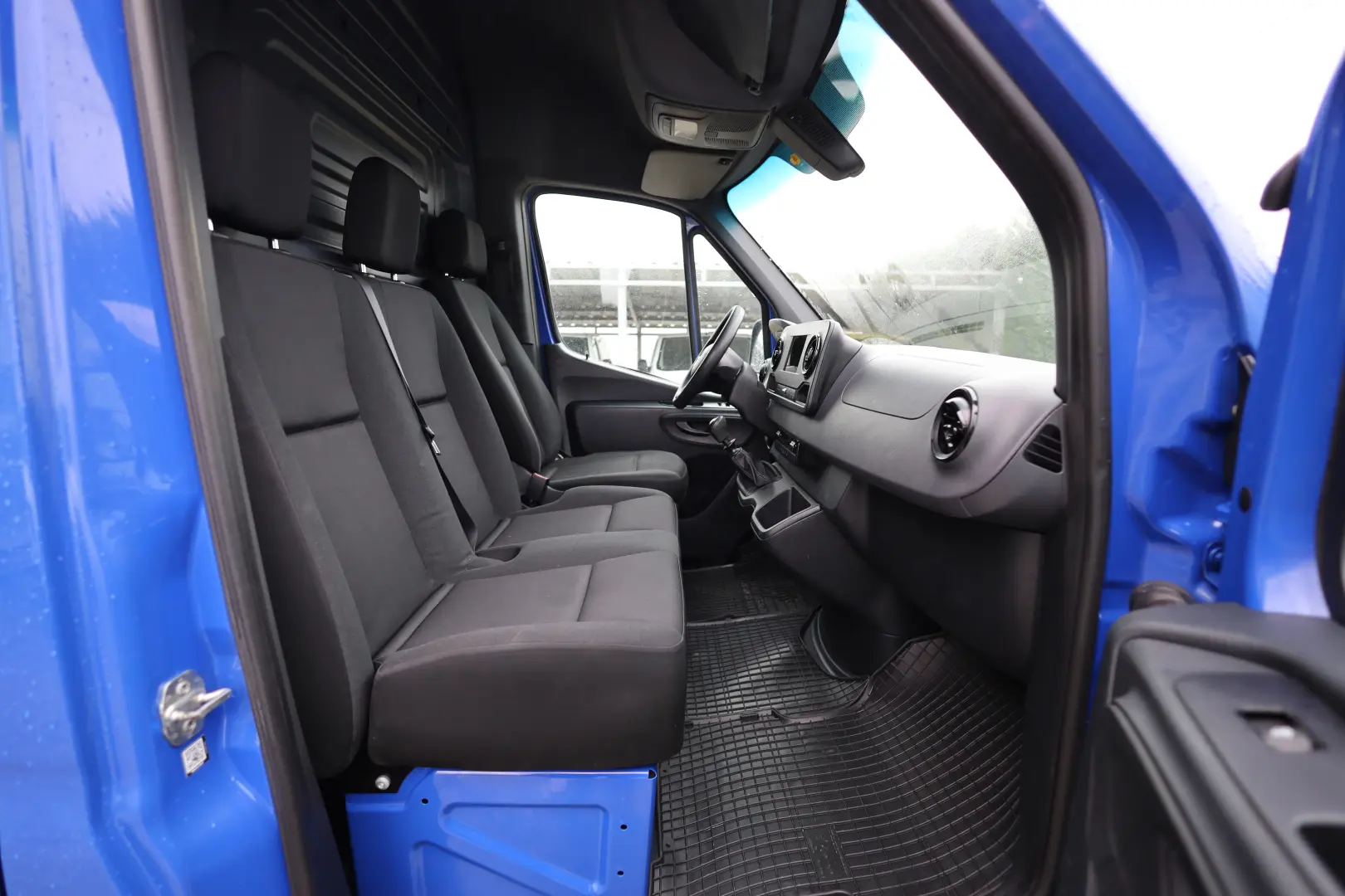 Mercedes-Benz Sprinter L2H2 2.2D 115CP