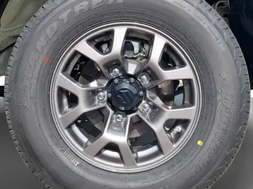 Jimny A T NAVI ALLRAD TOP-ZUSTAND