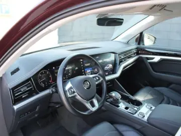 Touareg Elegance 3.0 V6 TDI 4Motion  AHK MATRIX