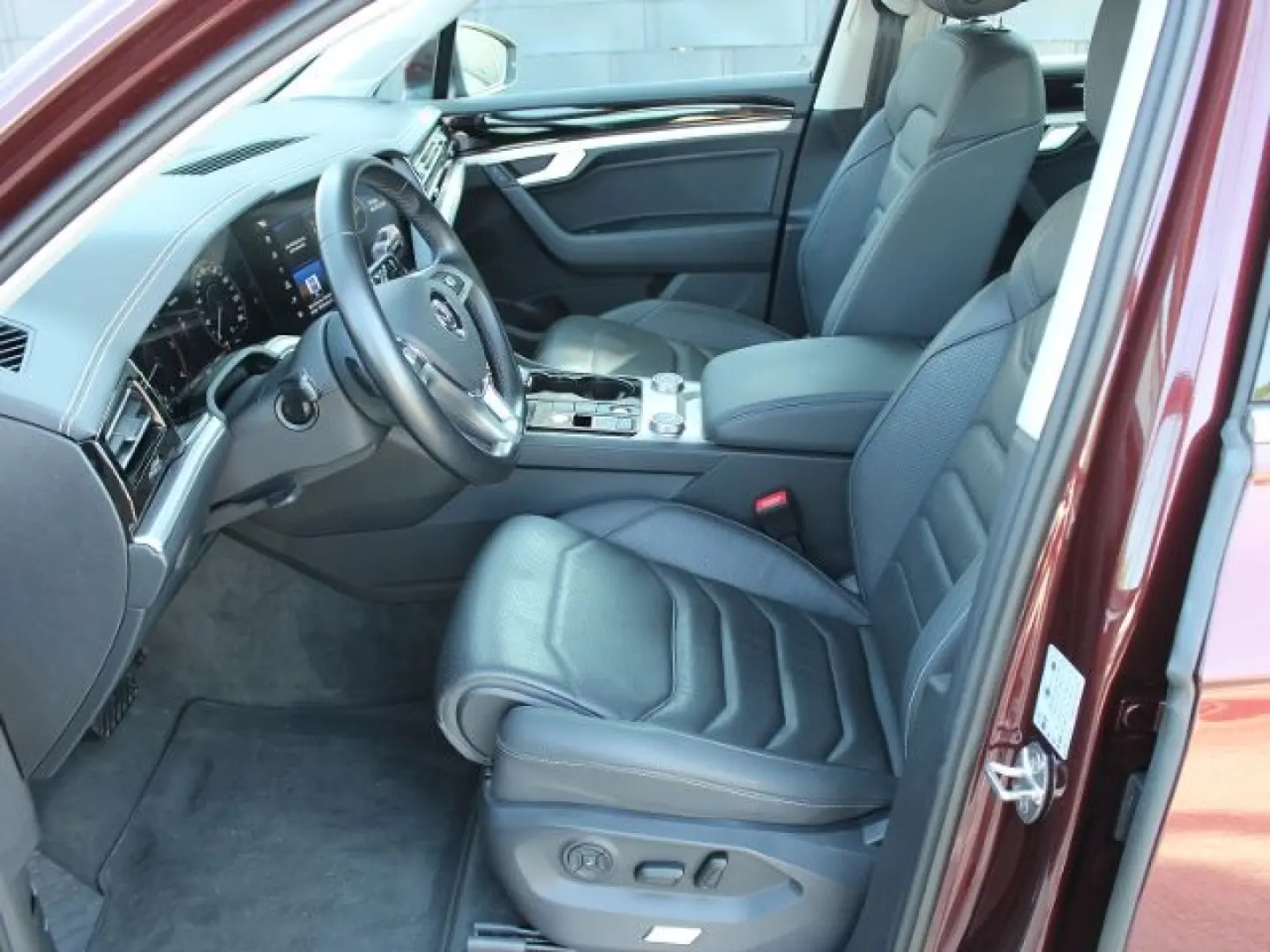 Touareg Elegance 3.0 V6 TDI 4Motion  AHK MATRIX