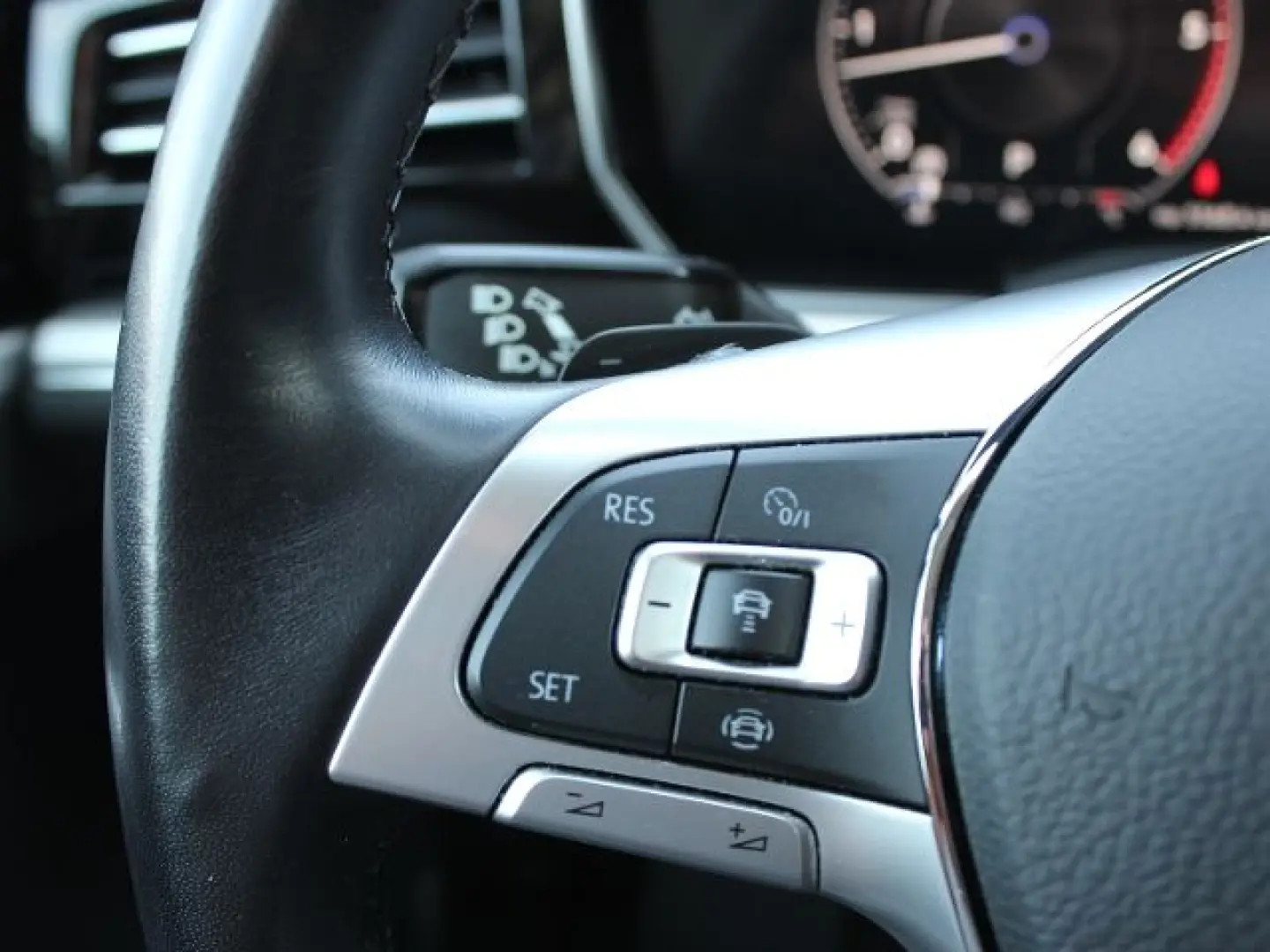 Touareg Elegance 3.0 V6 TDI 4Motion  AHK MATRIX