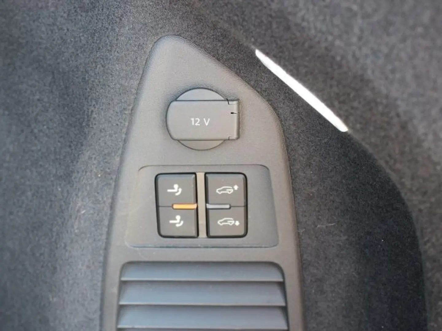 Touareg Elegance 3.0 V6 TDI 4Motion  AHK MATRIX