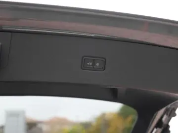 Q8 45 TDI quattro LM21 Matrix LED AHK HuD Kamera