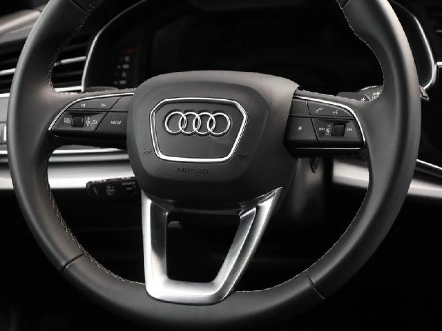 Q8 45 TDI quattro LM21 Matrix LED AHK HuD Kamera