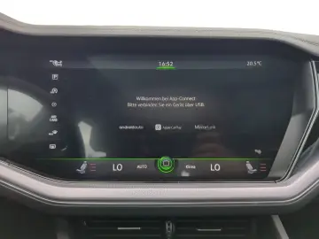 Touareg R-Line 3.0 TDI DSG 4M Pano Navi AHK 20