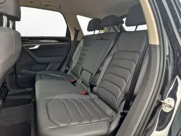 Touareg 3.0 TDI DSG 4Motion SHZ Luft AHK Leder M