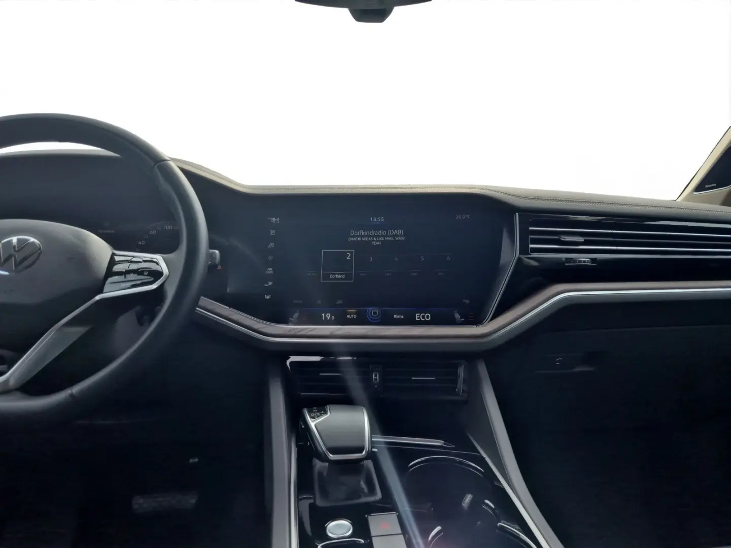 Touareg 3.0 TDI DSG 4Motion SHZ Luft AHK Leder M