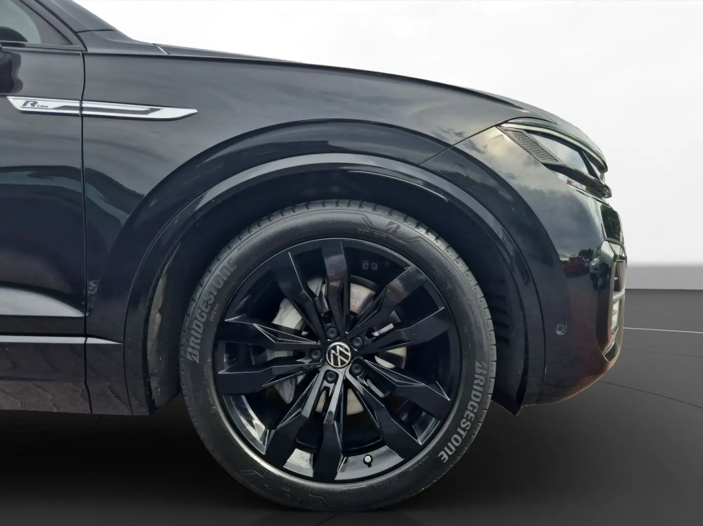 Touareg 3.0 TDI DSG 4Motion SHZ Luft AHK Leder M