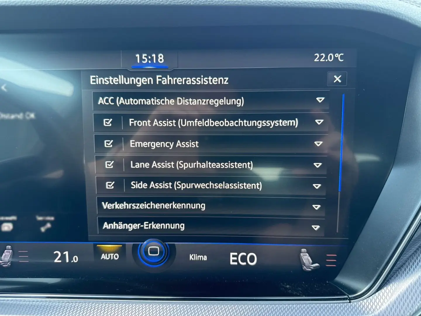 Touareg 3.0 V6 TDI R-Line 4Motion Ahzv Standh.