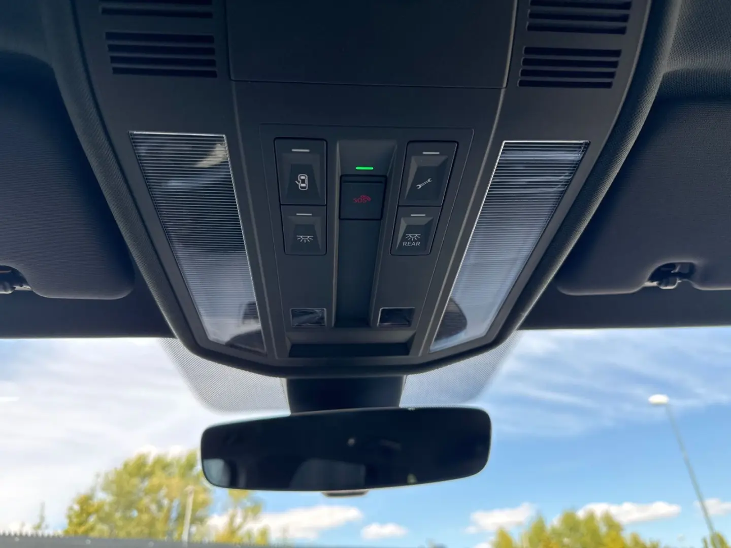 Touareg 3.0 V6 TDI R-Line 4Motion Ahzv Standh.