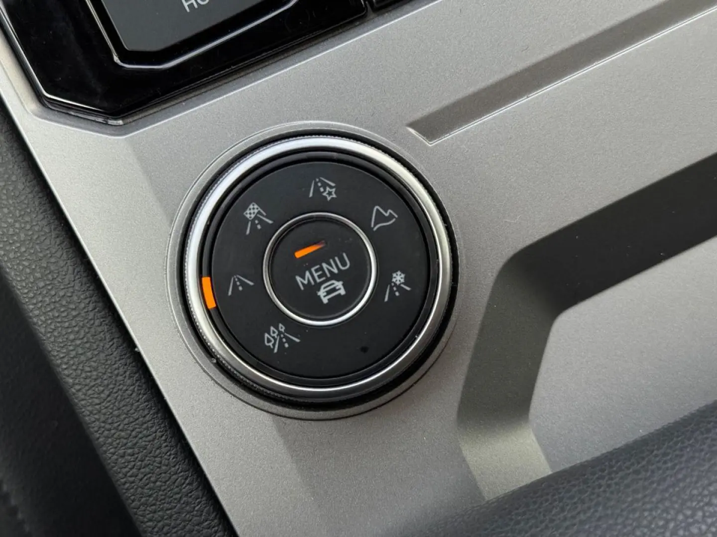 Touareg 4Motion Kamera ACC e.Sitze Leder AHK