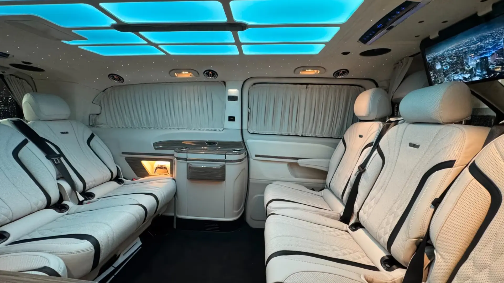 Mercedes-Benz V 300 V300 AMG 4x4 AirMatic 8 loc