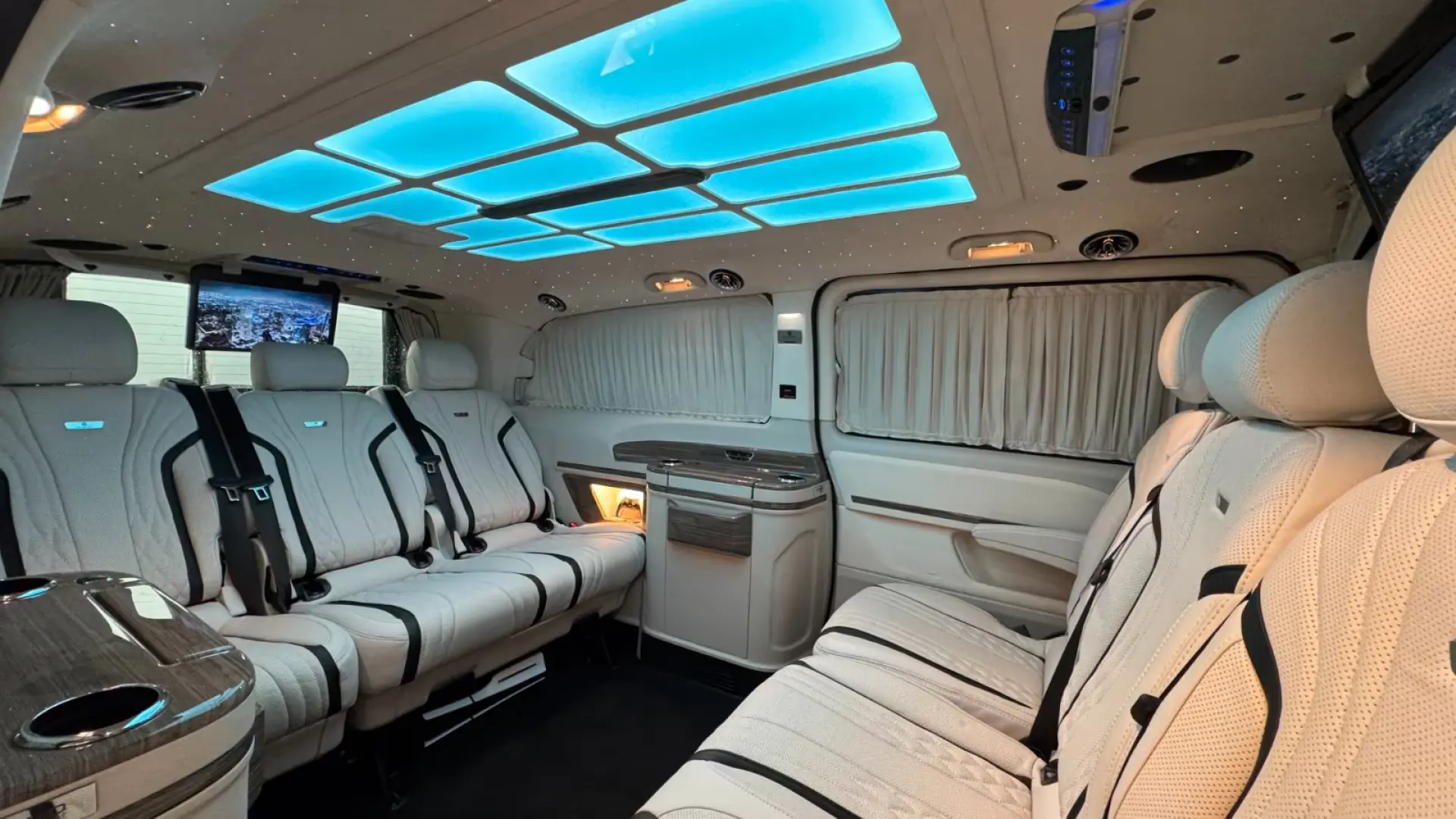 Mercedes-Benz V 300 V300 AMG 4x4 AirMatic 8 loc