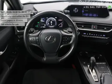 UX 300e Business 54 kWh   1e besitzer   Adaptive