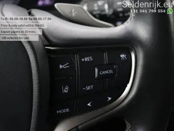 UX 300e Business 54 kWh   1e besitzer   Adaptive