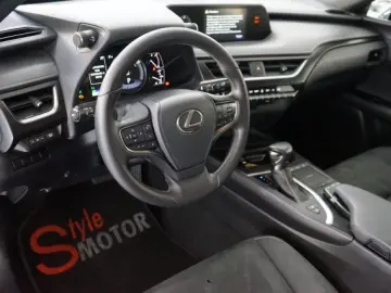LEXUS UX 250h Hybrid 2WD Business Italiana Uffic