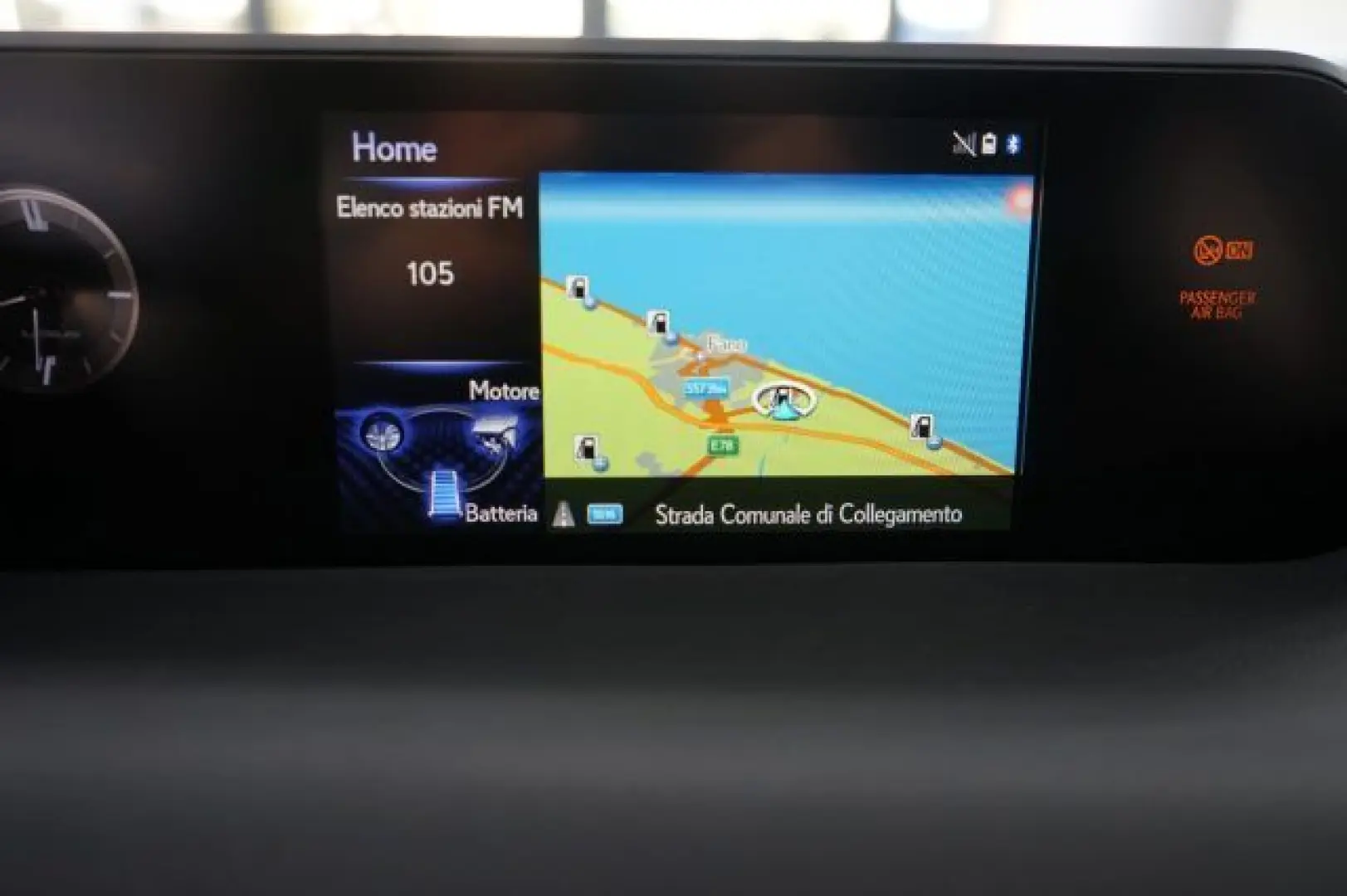 LEXUS UX 250h Hybrid 2WD Business Italiana Uffic