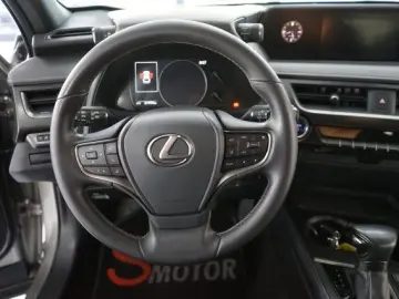 LEXUS UX 250h Hybrid 2WD Business Italiana Uffic