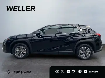 UX 300e  LED ACC el Sitze Fernlichtassis CarPlay