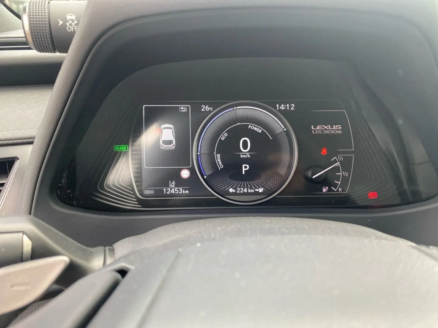 UX 300e  LED ACC el Sitze Fernlichtassis CarPlay