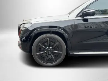 GLS 600 Maybach Night Series