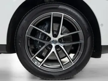 Macan   Sportsitze   Pano   BOSE