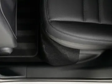 Macan   Sportsitze   Pano   BOSE