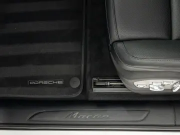 Macan   Sportsitze   Pano   BOSE